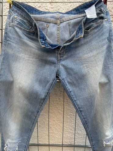 pazarske farmerke cena: LEVIS - original, predobre blede Leviske u odličnom stanju. Srednji — 5