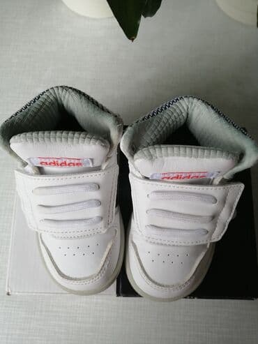 belmondo obuca: Adidas, Size - 22 — 5