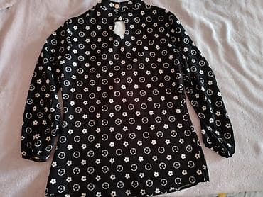 farmerke i sako: Ženska bluza sa mašnom i printom cveća - Model: elegantna bluza sa — 4