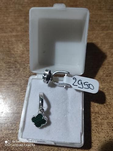 Sweatpants: Srebrne minđuše – više modela - Model 1 (2950): Kačenje na zatvarač — 1