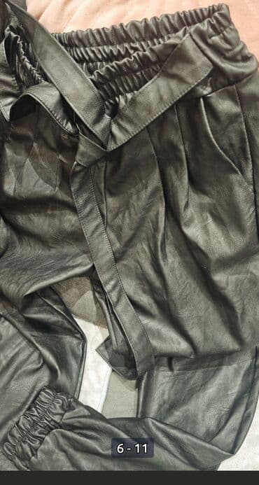 Donji delovi trenerke: M, Normalan struk, Drugi kroj pantalona — 4