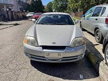 | HYUNDAI COUPE 2003. GOD. - KOMPLETAN AUTO U DELOVIMA | 1.6