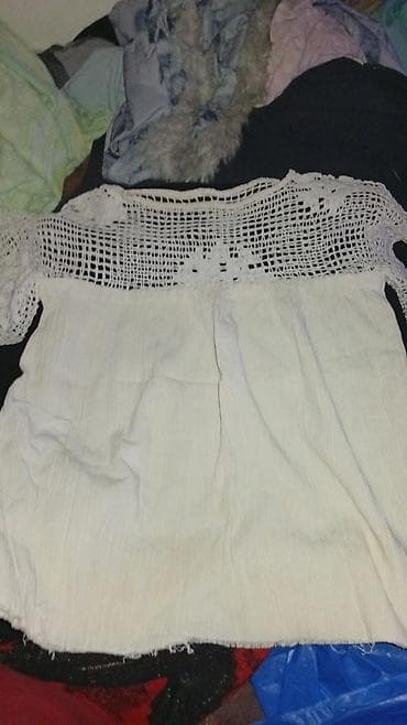 torbe b: Ženska garderoba – set majica i bluza (4 komada) - Bež pletena — 3