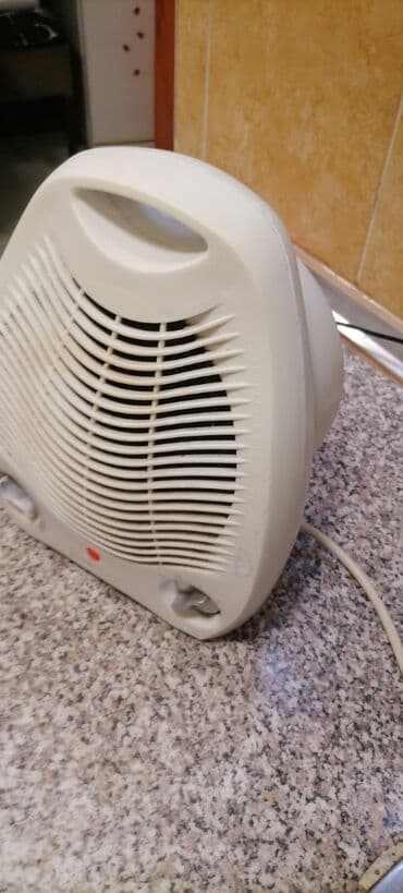 Grejalica Clartronik 2000w ispravna
 Mirjevo