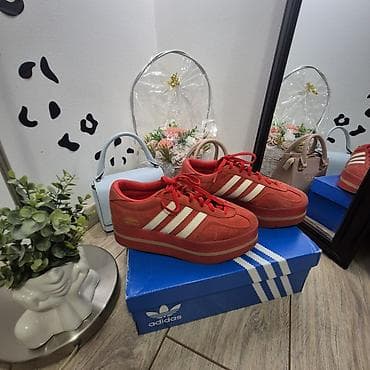 ženske sandale sa platformom: Adidas Gazelle Bold platform patike - Model: Adidas Gazelle Bold - — 1