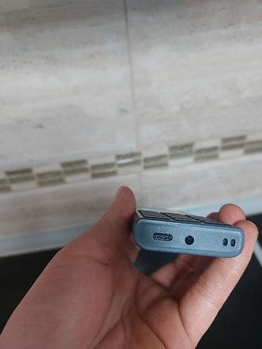 s link slusalice: Nokia klasični mobilni telefon sa fizičkom tastaturom Karakteristike — 7