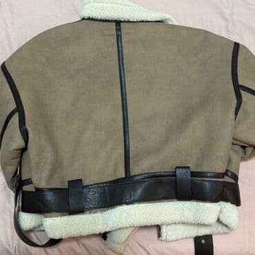 Fur coats: Zara, M, Single-colored, With lining, Faux fur — 5