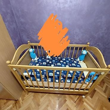 Drveni krevetac za bebe - Materijal: masivno drvo, prirodna svetla