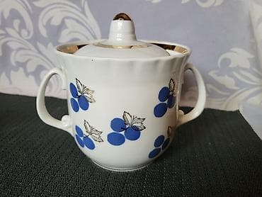 Umetnost i kolekcionarstvo: Bombonijera SSSR porcelan iz 70ih.godina. Bombonijera fabrika — 4