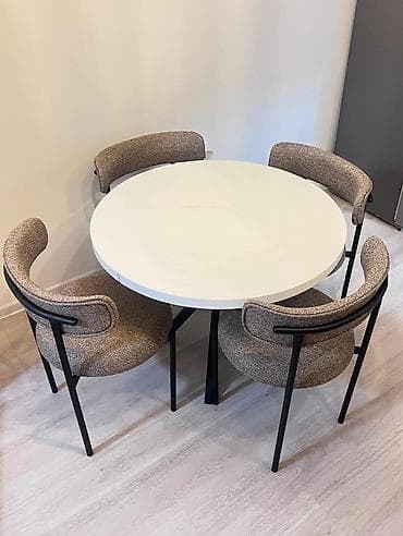 ikea trpezarijski setovi: Okrugli trpezarijski set – sto i 4 stolice - Sto: okrugla ploča u — 3