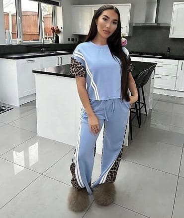 03. L. 
Komplet 3.900 dinara — 5