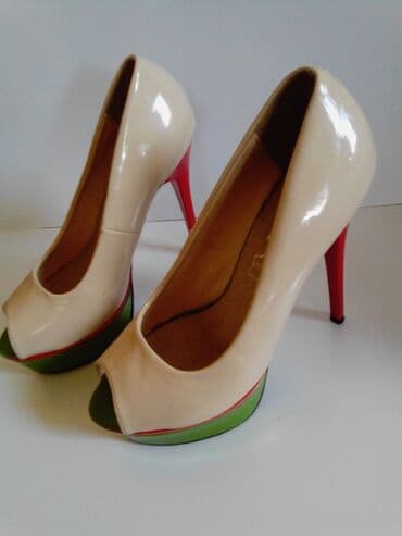 mokasine novi sad: Pumps, 39 — 1