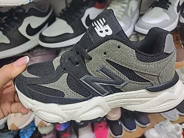 copperminer obuca: Decije NB
31 do 36 
Cena 3600din✅️ — 1