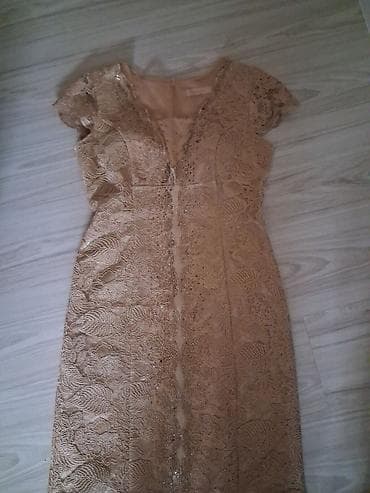 haljine od cipke za svadbu: Elegantna haljina od čipke sa ručno našivenim perlicama i štrasom. - — 3