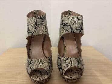 mokasine od prevrnute koze: Sandals, H&M, 38 — 7