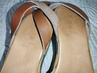 Uggs: Sandals, 39 — 4