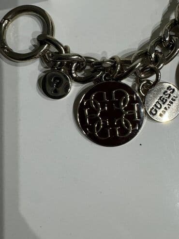 Venčanice i aksesoari: Guess — 5