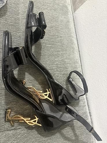 Elegantne ženske sandale sa potpeticom – Saint Laurent Paris - Model na lalafo.rs Elegantne ženske sandale sa potpeticom – Saint Laurent Paris - Model