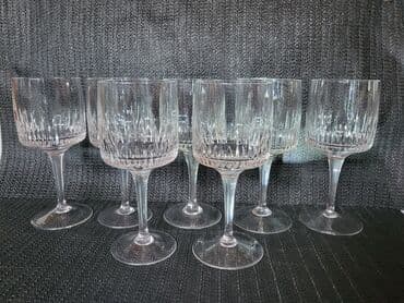 swarovski case za vino cena: Case nove kristal 60,70te za vino,rucni rad. Case komada 7 u ceni — 10