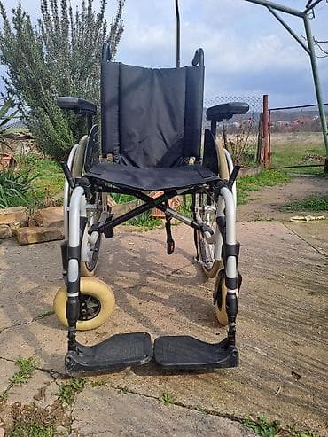Invalidska kolica Invacare – sklopiva, lagana aluminijumska