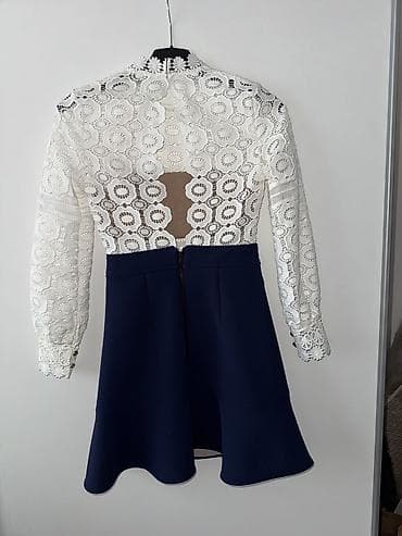 la perla sandale: Elegantna haljina sa čipkom i falbanim porubom - Gornji deo: bela — 2