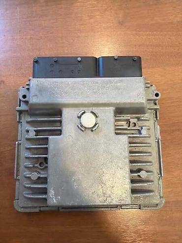 kupujem prodajem kompresor: MOTORNI KOMPJUTER ZA VOLKSWAGEN GOLF 6, POLO, JETTA - 03F907309S | — 3