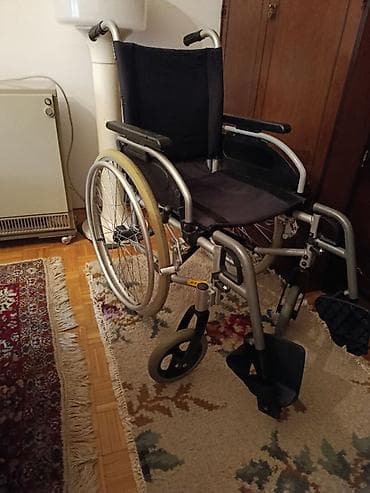 Prodajem invalidska kolica u dobrom i očuvanom stanju. Kolica su — 1