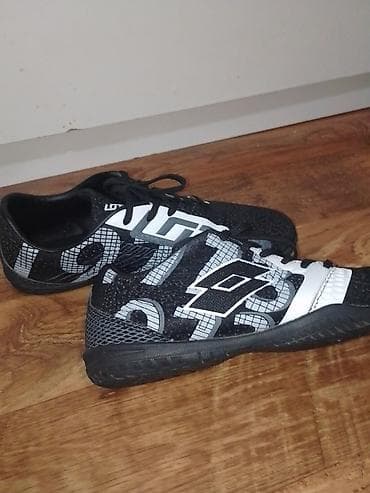 patike za vodu deichmann: Patike za fudbal broj 42 su u odlicnom stanju sa veoma sitnim — 6