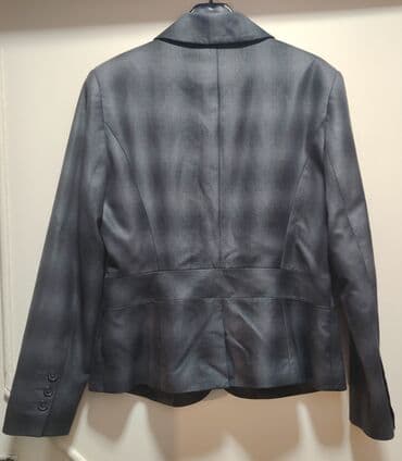 hemijsko ciscenje bunde cena: Ženski sako, tamnosive boje sa suptilnim sjajem. Klasican kroj sa — 2