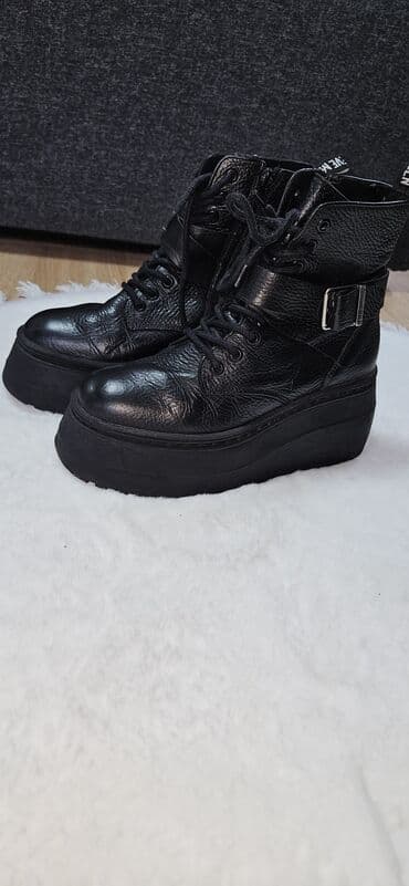 Gležnjače: Gležnjače, Steve Madden, 37 — 5