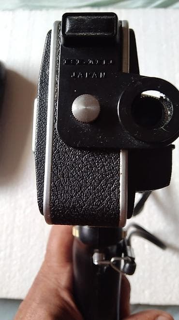 polovni televizori krusevac: Vintage ELMO Super 8mm filmska kamera (Japan), Potpuno ispravna - — 3