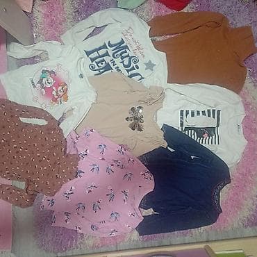 Paket dečijih majica za devojčice – dugi rukav - Različiti modeli i