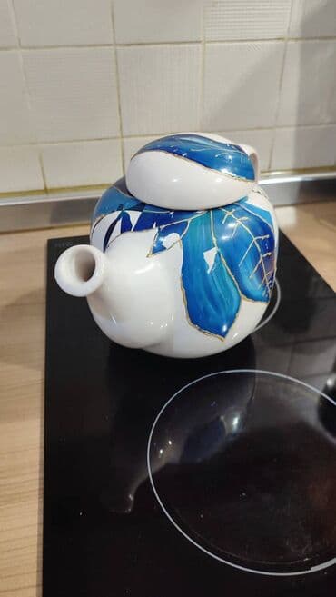 termos solja za kafu metalac: Keramički čajnik 1,5 l - Materijal: kvalitetna keramika - Zapremina — 6