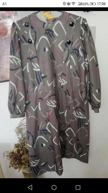 duboke kozne pantalone: Set crnih haljina – elegantni modeli za različite prilike - Haljina — 7