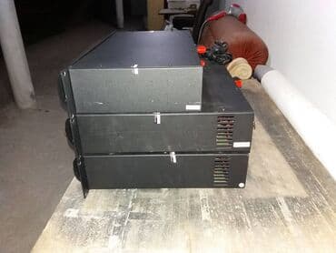 Foto i video kamere: Fame amp 600 i amp 1500; Germany -fame 600; 2x300w/4 oma=100e -prodato — 2