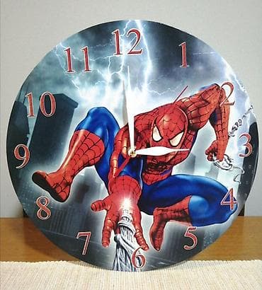 dekor platna: Ima vise velicina. Okrugli 28,5 cm. precnik 2400 din. 27x35 cm.2400 — 6