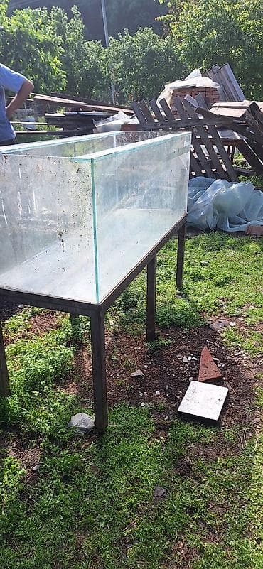 Aquariums: 300litara. nisam stigao da operem — 2