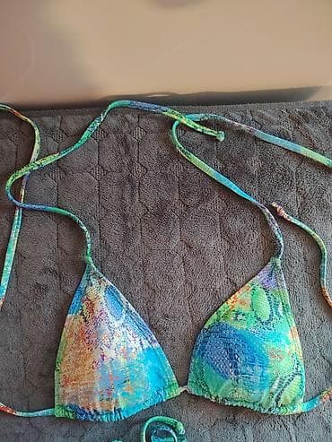 h m korset s: Bikini set Bonatti – trodelni/trouglasti gornji deo na vez i klasičan — 1