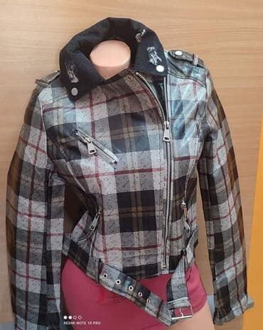 kaputi sa krznom: RAŠČIŠĆAVANJE J A K N A 🪷 cena 1999 dinara🪷,BURBERRY,, Veličine S M — 4