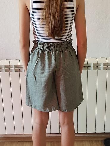 bermude za punije zene: Ženske bermude sa visokim strukom i pojasom na vezivanje. - Boja — 2