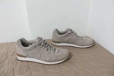 novi modeli patika: NIKE br 44,5 28,5cm unutrasnje gaziste, potpuno zdrava ocuvana patika — 3