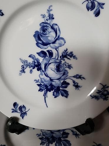 set cajeva: Deseetni bohemija porcelan tanjiri iz 90ih.god. Desertni bohemijini — 6