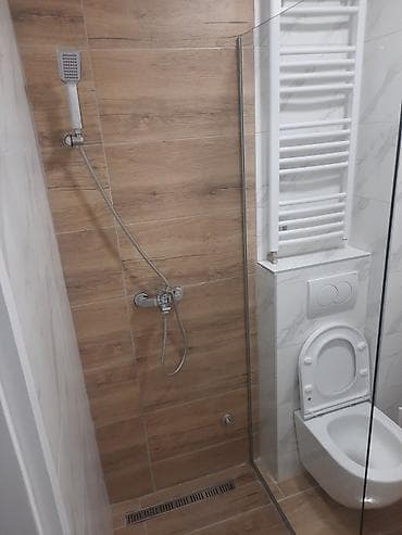 staklene case novi sad: Kompletno renoviran stan,odmah useljiv, poseduje kablovsku — 1