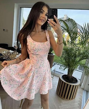 Haljine: ✅Ženska mini haljina sa cvetnim printom
✅S M L
✅2200 din — 6