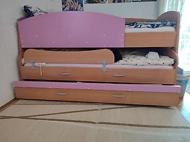ikea ogradice za bebe: Gornji ležaj je namenjen standardnoj dimenziji dušeka (90x200 cm) — 1