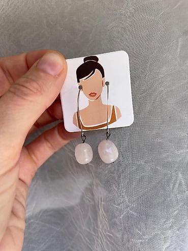 saint laurent torbe cena: Minđuše sa prirodnim rozenkvarcom - Privesei: obrađeni (tumbld) — 2