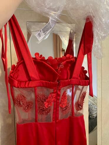 haljine balašević: M, bоја - Crvena, Večernji, maturski, Na bretele — 4