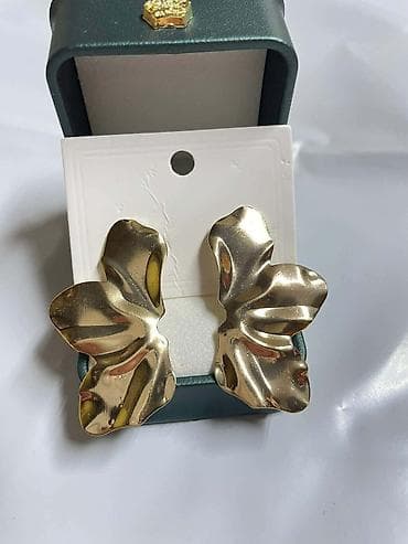 pandora tasne cena: Cena 900/par — 4