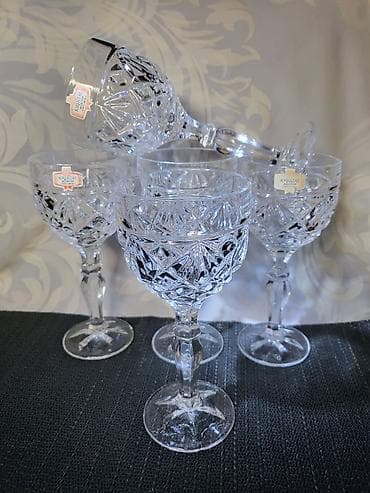 čaše za rasad cena: Case kristal Zajecar za vino iz 70ih. Case kristal rucna — 3