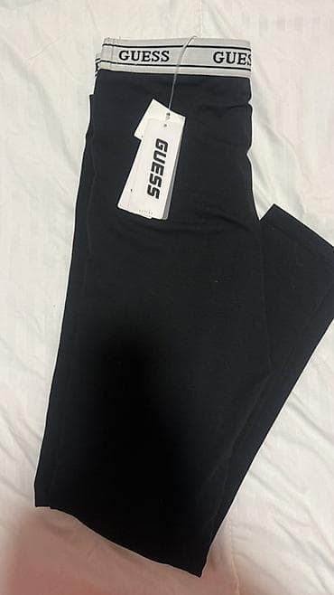 pantalone helanke duzina cm: GUESS ženske helanke – crne - Model sa elastičnim pojasom u — 1